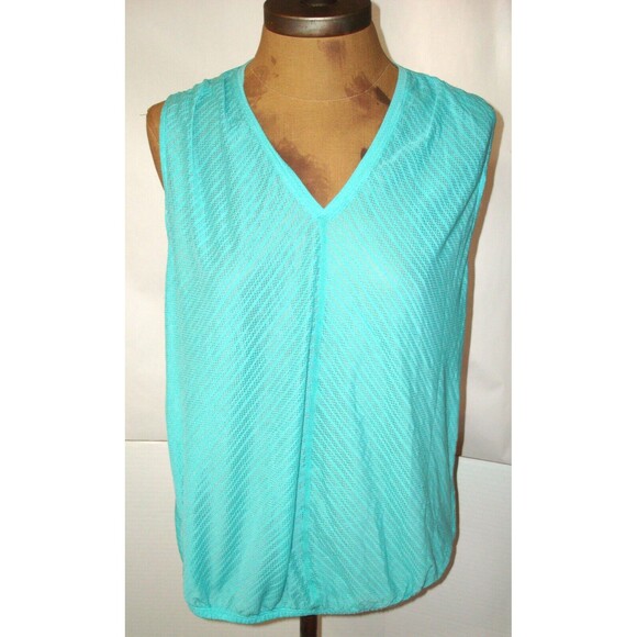 New Womens NWT XS Aqua Blue Lagoon PrAna Top Trysten Casual V Neck Tank Wicking - Picture 3 of 8